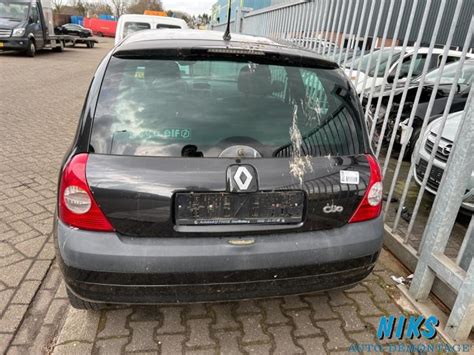 Renault Clio Ii V Pave Noir Niks Autodemontage