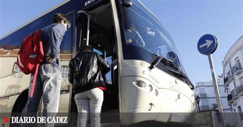 Los Autobuses Interurbanos Que Utilizaban El Puente Carranza De Cádiz