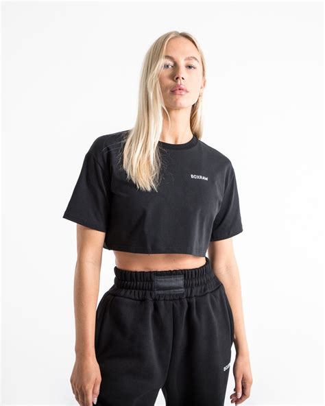 Make a statement in the Cropped BOXRAW Logo T-shirt. Cut for a ...