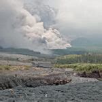 Diario Hoy Indonesia Evac A A Cerca De Personas Por La Erupci N