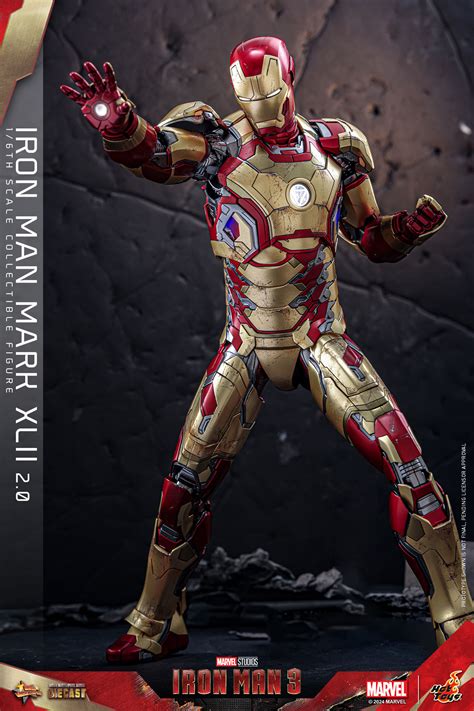 Hot Toys Iron Man Mark Xlii Figure The Toyark News