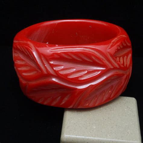 Carved Red Bangle Bracelet 1 3/4" Wide – World of Eccentricity & Charm