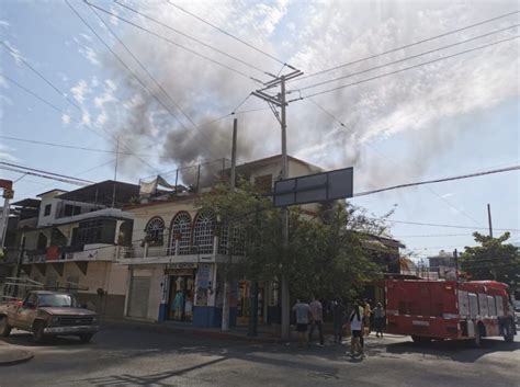 Se Incendian Los Dos Pisos De Una Casa En Iguala Debido A Un Corto