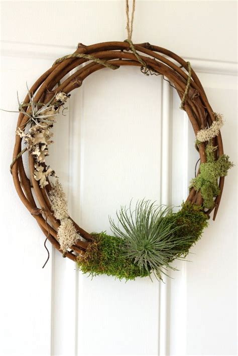 20 Amazing DIY Spring Wreaths DIYCraftsGuru