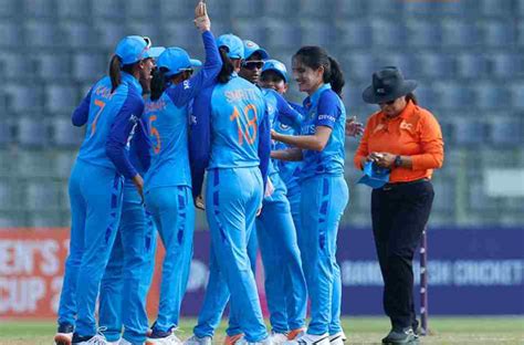 Women S Asia Cup 2022 India Hammer Sri Lanka By 8 Wickets To Bag 7th Title Trendradars India