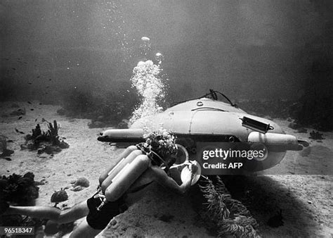 134 Jacques Cousteau Diver Stock Photos, High-Res Pictures, and Images ...