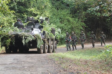 Prajurit Yon Kapa Marinir Laksanakan Latihan Operasi Darat