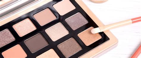 10 Rekomendasi Makeup Palette All In One Harga Di Bawah Rp 200 Ri