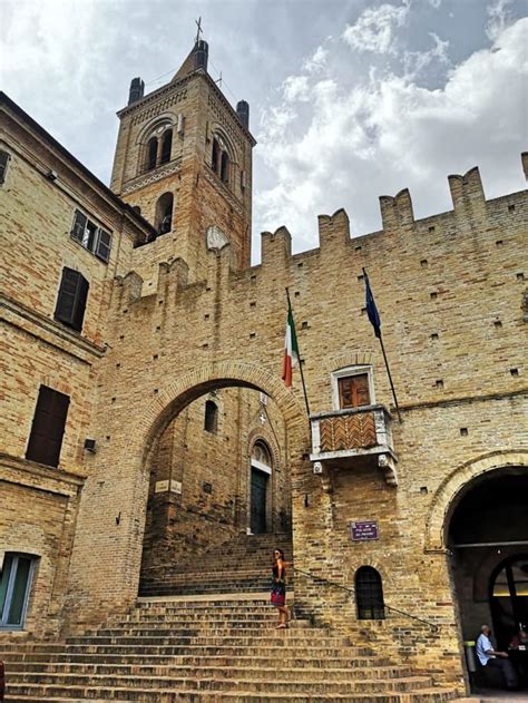 Borghi Delle Marche Da Visitare Tra Colli E Mare La Globetrotter