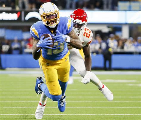 Chargers vs. Arizona Cardinals: Justin Herbert gives Chargers win - Los ...