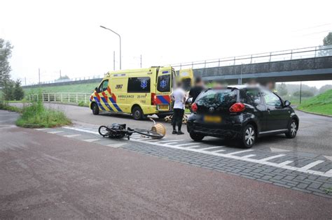 Fietser Gewond Bij Aanrijding Met Auto In Almere Buiten