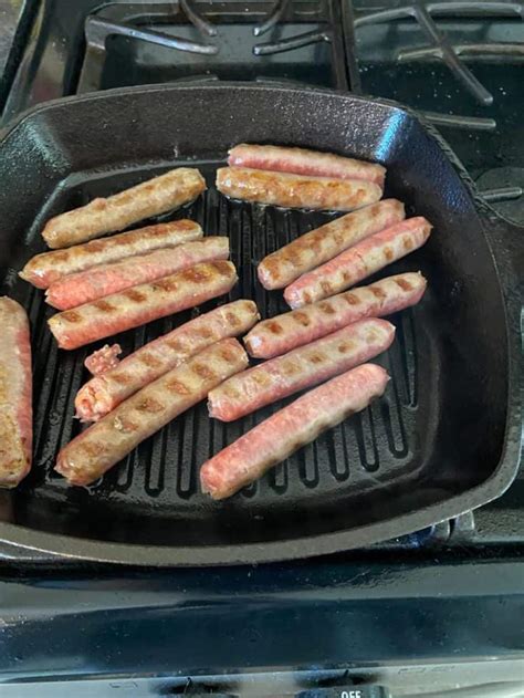 How To Cook Breakfast Sausage Links On The Stove Top Loaves And Dishes