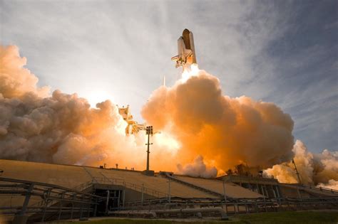 Galería Con Imágenes Cosmos Ciencia Y Conocimiento Carrera Espacial