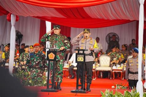 Kapolri Dan Panglima TNI Pimpin Apel Pasukan Pengamanan KTT