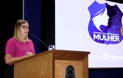 Deputada Claudia Lelis participa do lançamento do Programa Rede Mulher