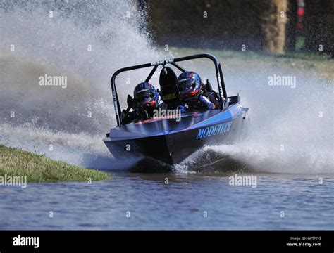 Sprintboat Hi Res Stock Photography And Images Alamy