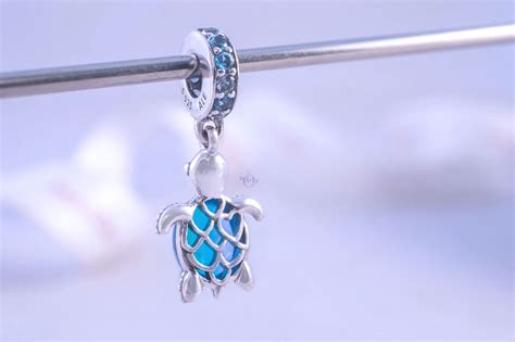 Review Pandora Murano Glass Sea Turtle Dangle Charm The Art Of