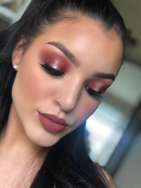 Maroon Makeup Maroon Makeup Burgundy Eyeshadow Monochromatic Makeup