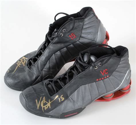 Vince Carter Game-Worn Shoes Signed Raptors – COA JSA, Provenance LOA ...