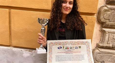 Giusy Rascio Si Aggiudica Il Premio L Identit Del Cilento Con Un