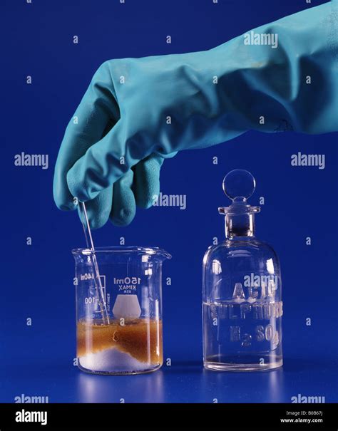 Concentrated Sulfuric Acid Hi Res Stock Photography And 41 OFF