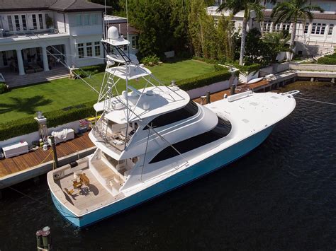 No Name 82 Viking 2013 Enclosed 82 Yacht For Sale In US