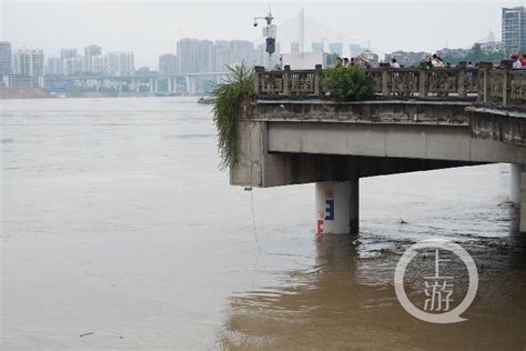 直击两江洪水丨12点半 磁器口的洪水涨至188米水位线 上游新闻 汇聚向上的力量