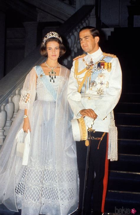 Constantino Y Ana Mar A De Grecia Vestidos De Gala Cuando Eran J Venes