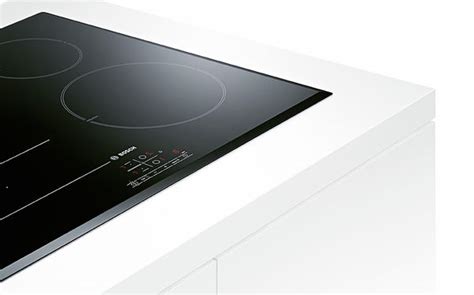 Bosch PUE611BB5J Series 4 Induction Hob 60cm 4 Zones Black