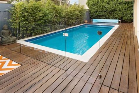 Guarda Corpo De Vidro Para Piscina Vidra Aria Ideal