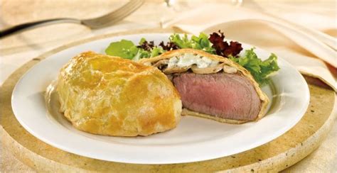 Mini Beef Wellingtons With Mushrooms Gorgonzola Recipe Beef