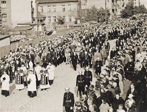 Wojciech Korfanty Emigracja I Powr T Do Kraju Sanacja Przystanek