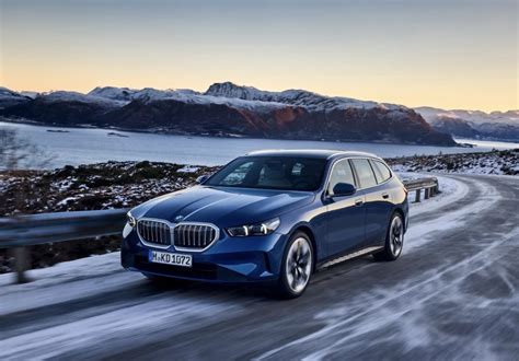 Foto Nuova Bmw Serie Touring Autonext