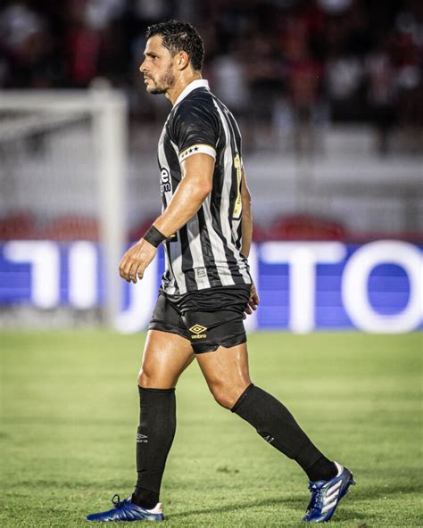 Giuliano Vibra Estreia No Santos Fc Projeta Duelo A Ponte E