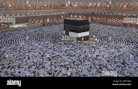 Muslim praying in mecca Stock Videos & Footage - HD and 4K Video Clips ...