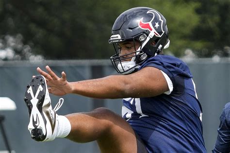 Houston Texans Blake Fisher Draws Inspiration From Late Sister