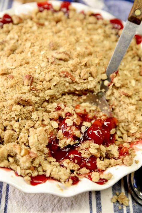 Easy Cherry Crisp Recipe With Cherry Pie Filling Miss In The Kitchen