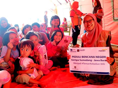 Mandiri Amal Insani Perwakilan Jawa Barat Salurkan Bantuan Makanan