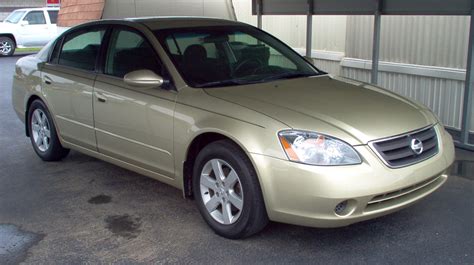 2003 Nissan Altima - Information and photos - MOMENTcar