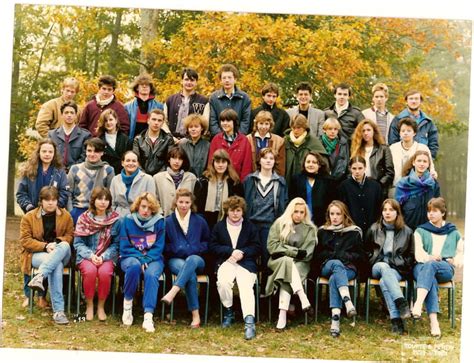 Photo de classe Terminale B de 1984 Lycée François Couperin Copains