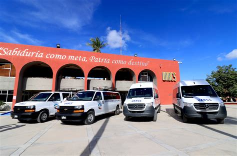 Rector De La UABCS Entrega Nuevas Unidades Vehiculares Para Fortalecer