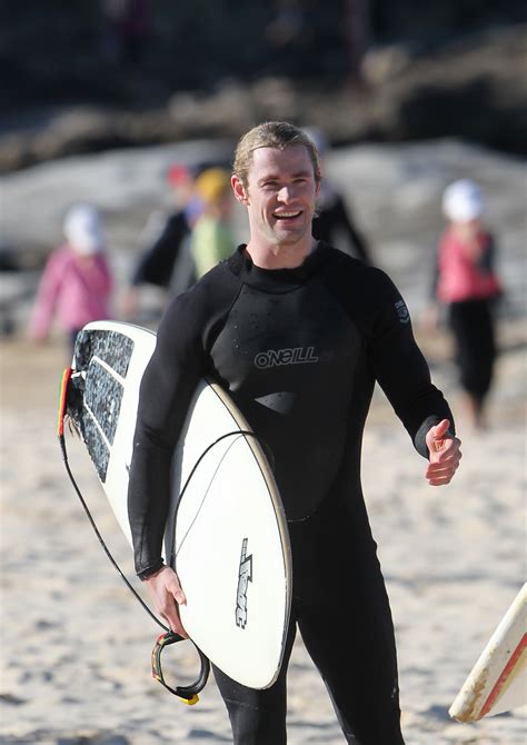 surfing in Sydney - Chris Hemsworth Photo (31244109) - Fanpop