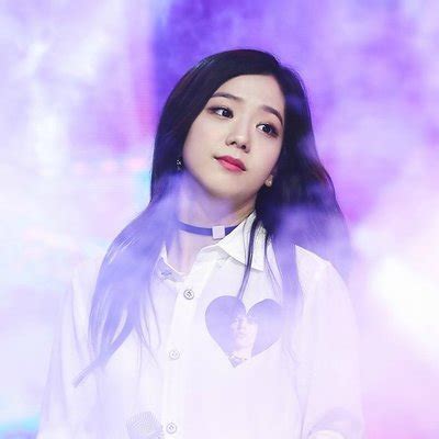 Jisoo Wiki Blink Amino