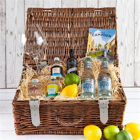 Welcome - Cotswold Food Hampers, Gift Hampers Online, Luxury Gifts UK