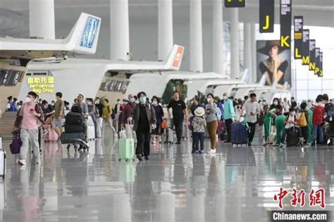 廣州白雲機場連兩天客流突破20萬人次 創年內新高 大陸傳真 兩岸 聯合新聞網