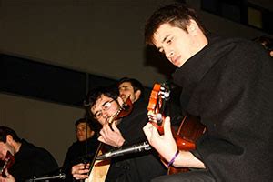 Faculdade de Farmácia vai cantar o fado