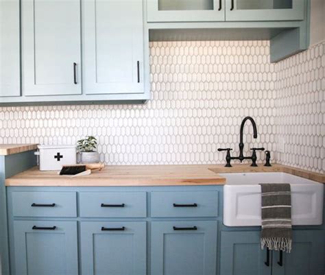 Best Two-Toned Kitchen Cabinet Ideas