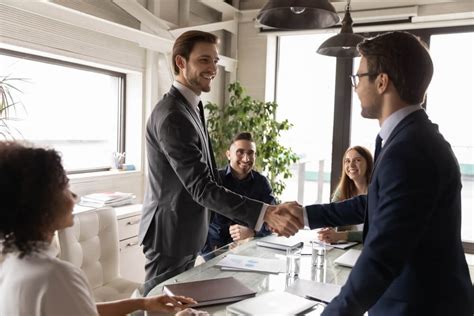 difference  corporate finance  commercial finance