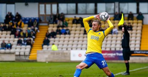 The Yellow Army Podcast On Tinpot Torquay United Mighty Throws And