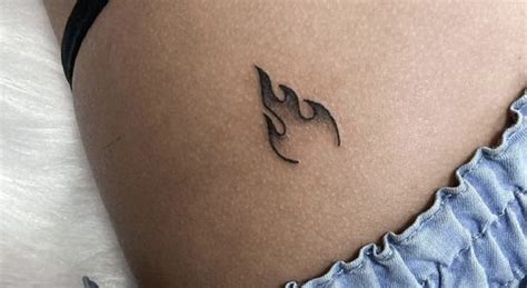 Tatouages Sur Les Fesses Pour Femme Nouvelle Tendance Avec Des